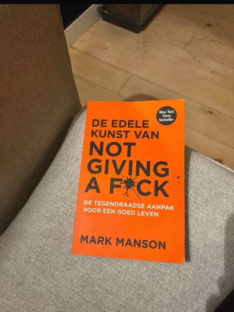 9789400509023-De-edele-kunst-van-not-giving-a-fuck