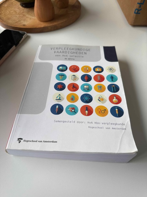 9789043037518-Verpleegkundige-vaardigheden-2e-editie-custom