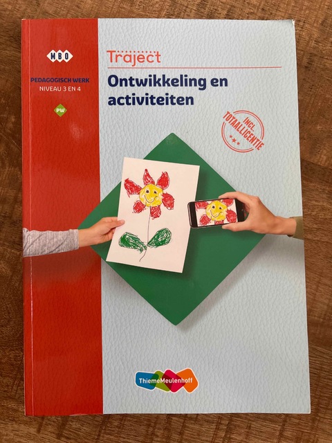 9789006239447-Traject-Combipakket-Ontwikkeling-en-activiteiten-PW-niveau-34-boek-en-totaallicentie-1-jaar