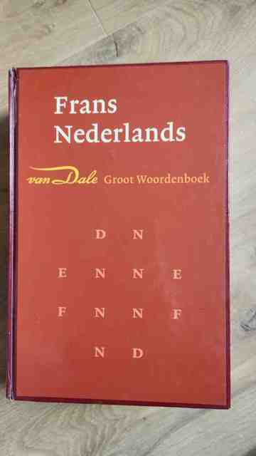9789066481411-Van-Dale-groot-woordenboek-Frans-Nederlands