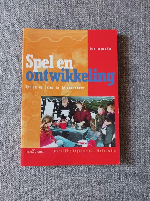 9789023240037-Spel-en-Ontwikkeling