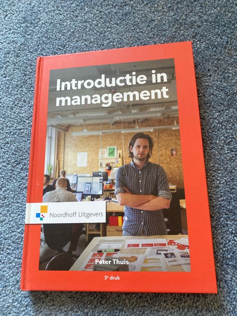 9789001876913-Introductie-in-management