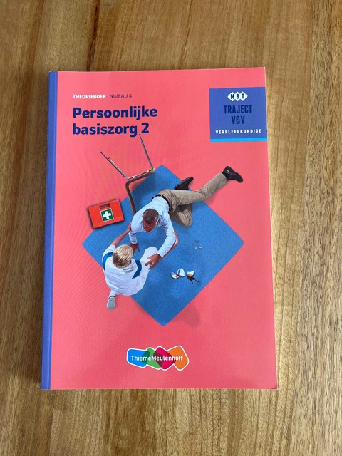 9789006910322-Persoonlijke-basiszorg-Theorieboek-Niveau-4