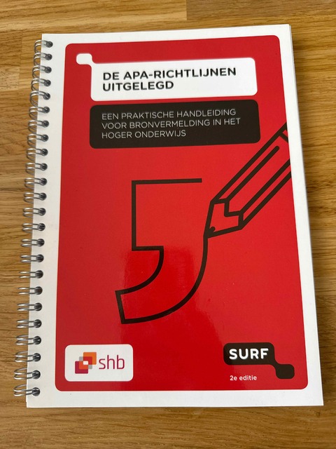 9789072482204-De-APA-richtlijnen-uitgelegd