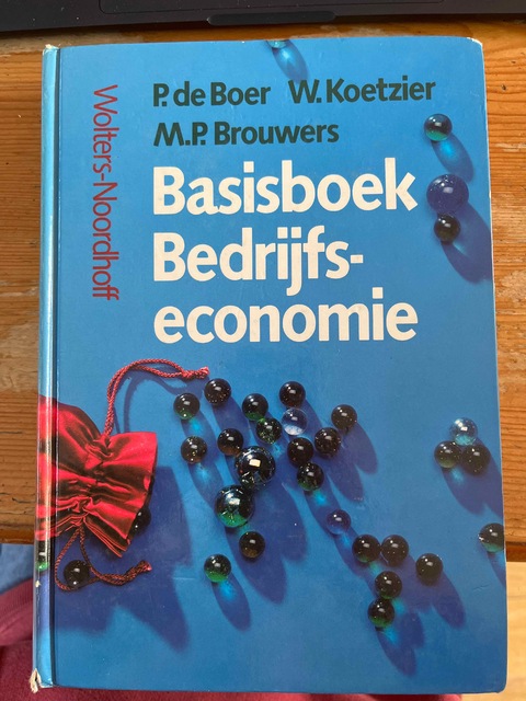 9789001092467-Basisboek-bedrijfseconomie