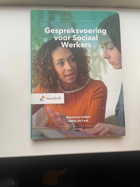 9789001299903-Gespreksvoering-voor-Sociaal-Werkers