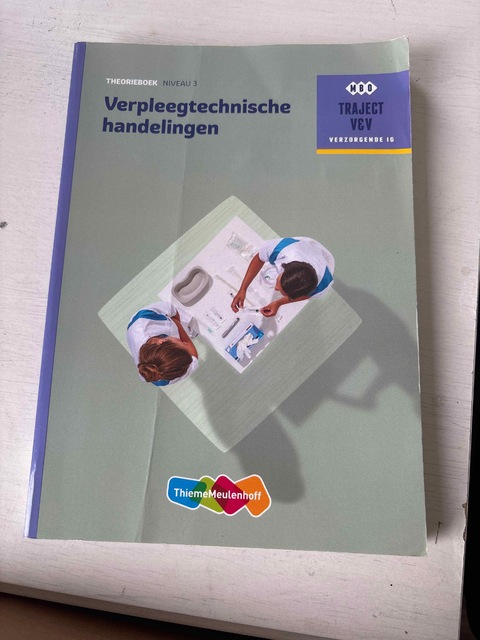 9789006910223-Verpleegtechnische-handelingen-niveau-3