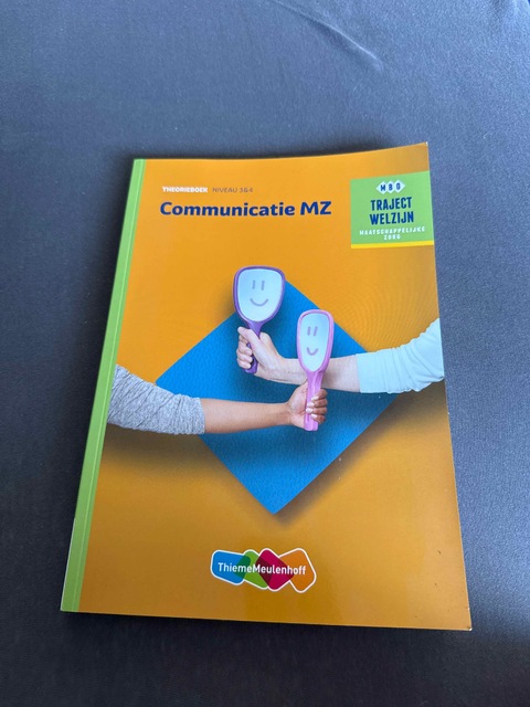 9789006858945-Communicatie-MZ-Niveau-3-4-Theorieboek