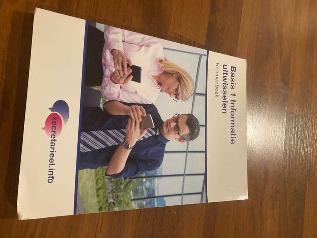 9789037246704-Basis-1-Informatie-uitwisselen-Bronnenboek
