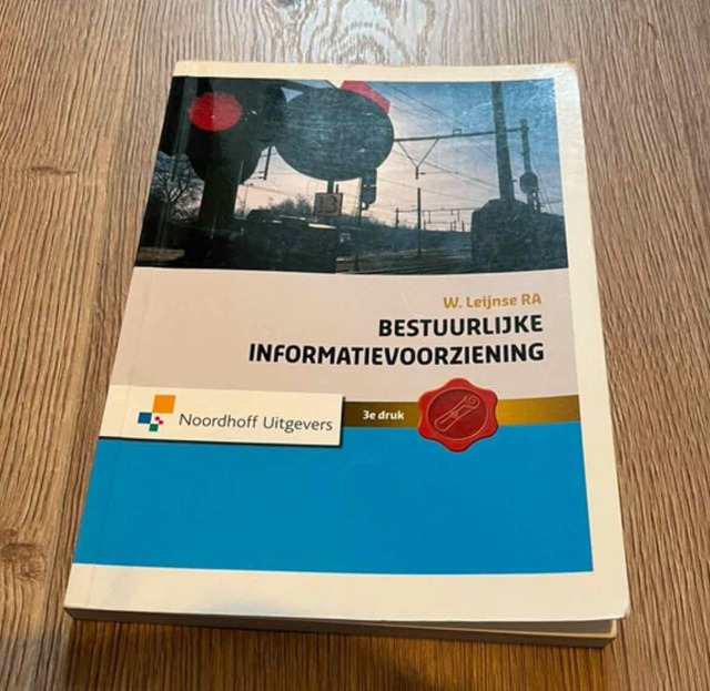 9789001536091-Bestuurlijke-infovoorziening-Hoofdboek