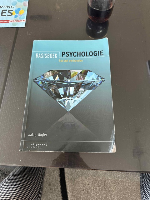 9789046905784-Basisboek-psychologie