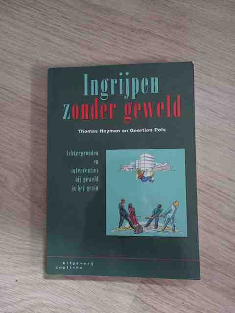 9789062830879-Ingrijpen-zonder-geweld