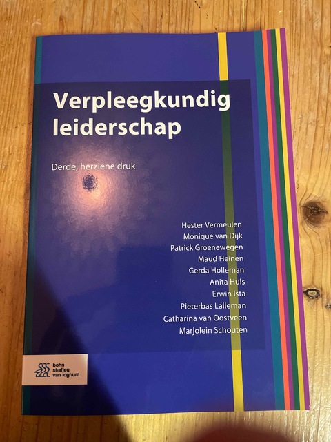 9789036824460-Verpleegkundig-leiderschap