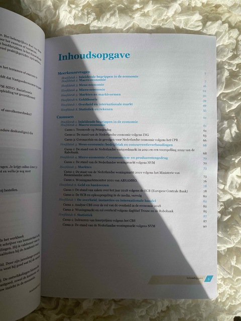 9789083433004-Vastgoedeconomie-werkboek