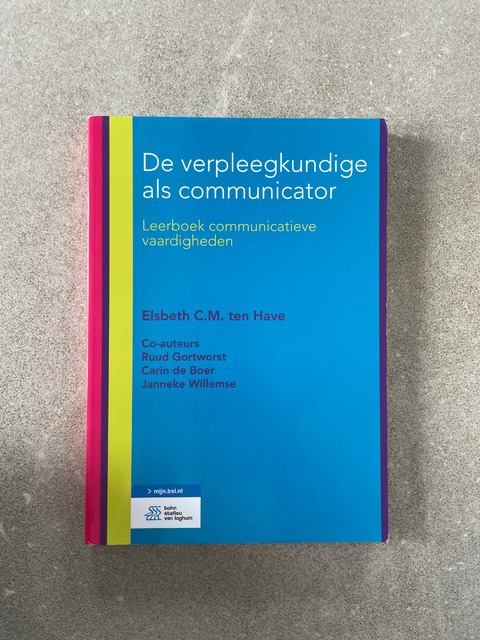 9789036818735-De-verpleegkundige-als-communicator