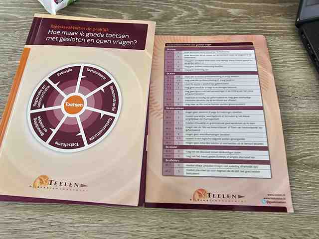 9789081679428-Toetskwaliteit-in-de-praktijk.-Hoe-maak-ik-goede-toetsen-met-gesloten-en-open-vragen