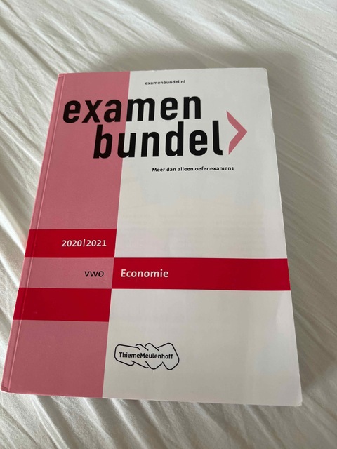 9789006781526-Examenbundel-vwo-Economie-20202021