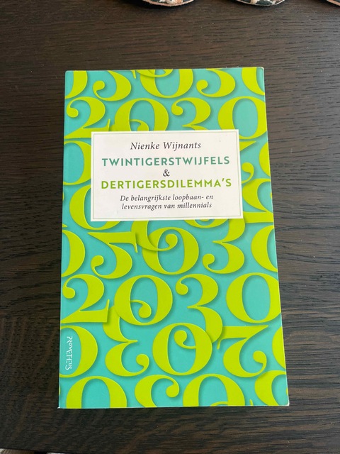 9789044639902-Twintigerstwijfels-dertigersdilemmas