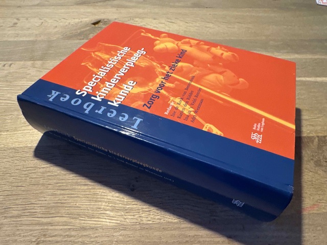 9789036817097-Leerboek-specialistische-kinderverpleegkunde