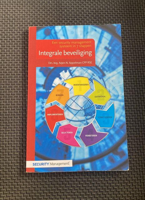 9789013075274-Intergrale-beveiliging-een-security-management-systeem-in-7-stappen