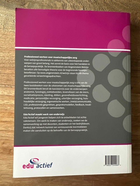 9789037244083-Professioneel-werken-voor-maatschappelijke-zorg