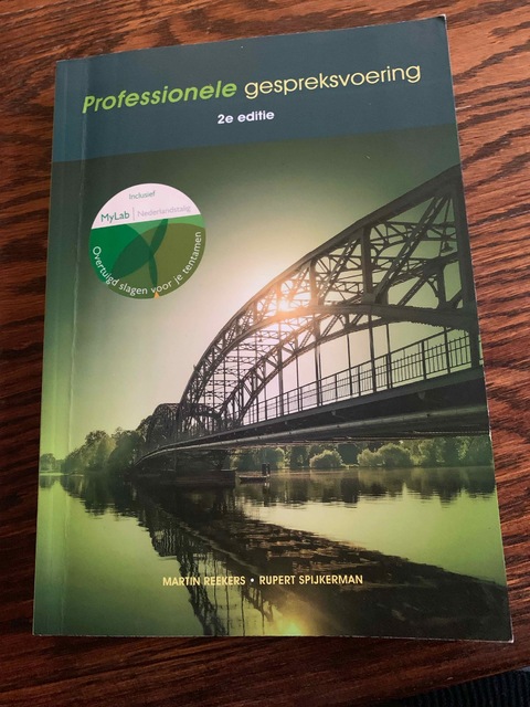 9789043034647-Professionele-gespreksvoering
