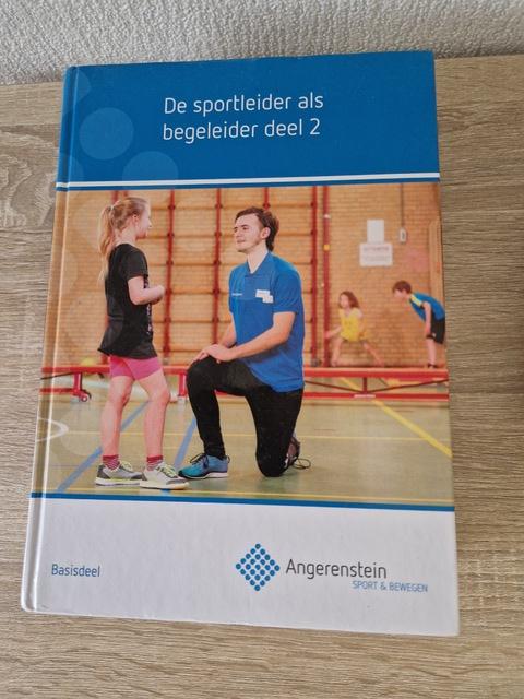 9789037227604-De-sportleider-als-begeleider-2