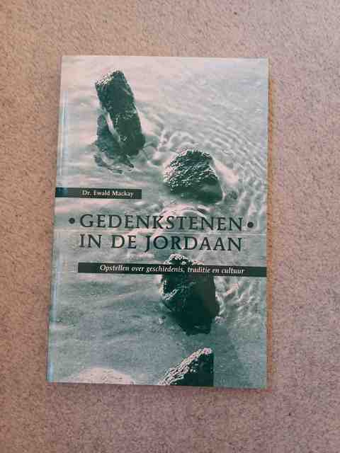 9789058291875-Gedenkstenen-In-De-Jordaan