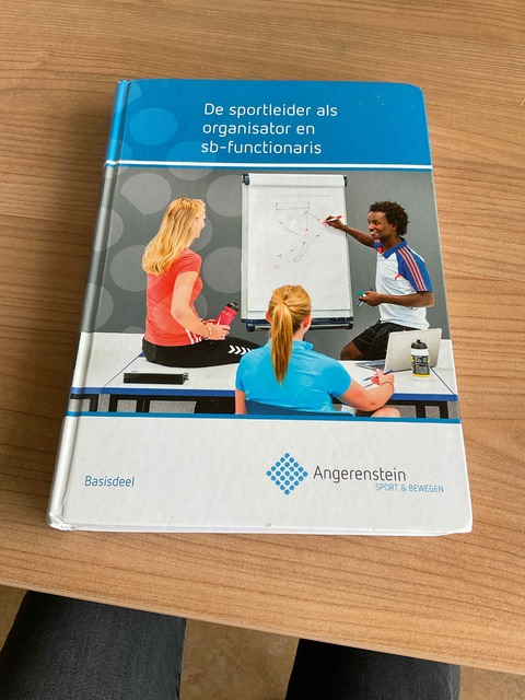 9789037227628-SB-functionaris