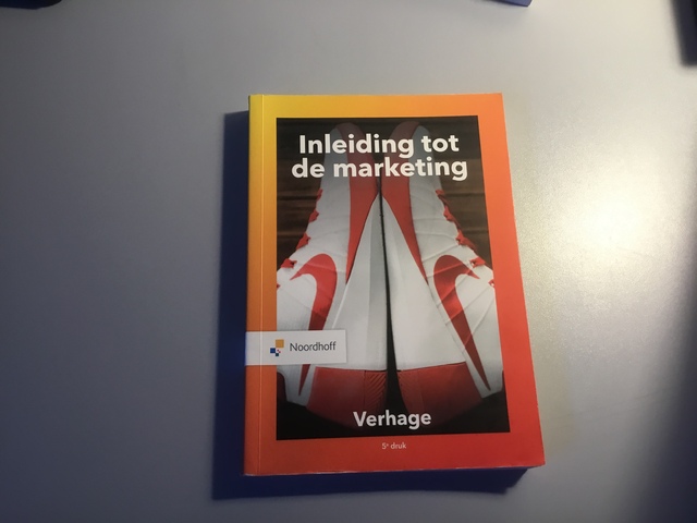 9789001886868-Inleiding-tot-de-marketing
