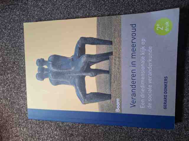 9789089536822-Veranderen-in-meervoud