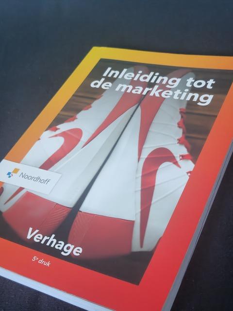 9789001886868-Inleiding-tot-de-marketing