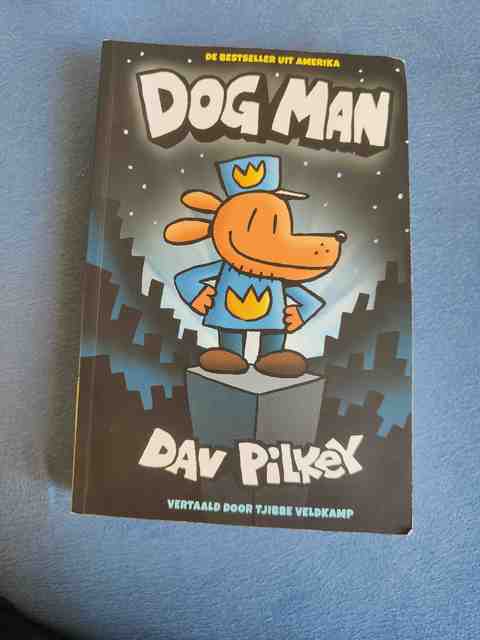 9789493189508-Dog-Man