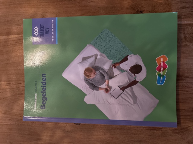 9789006910339-Begeleiden-niveau-4-Theorieboek