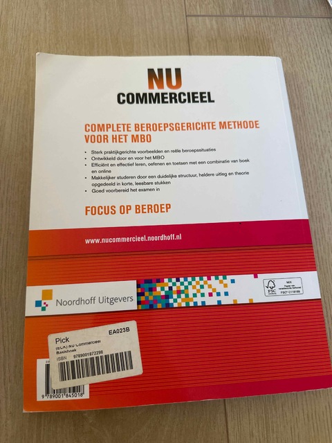 9789001845018-NU-Commercieel-basisboek-de-klant-Leerboek