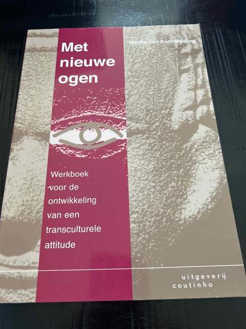 9789046903087-Met-nieuwe-ogen