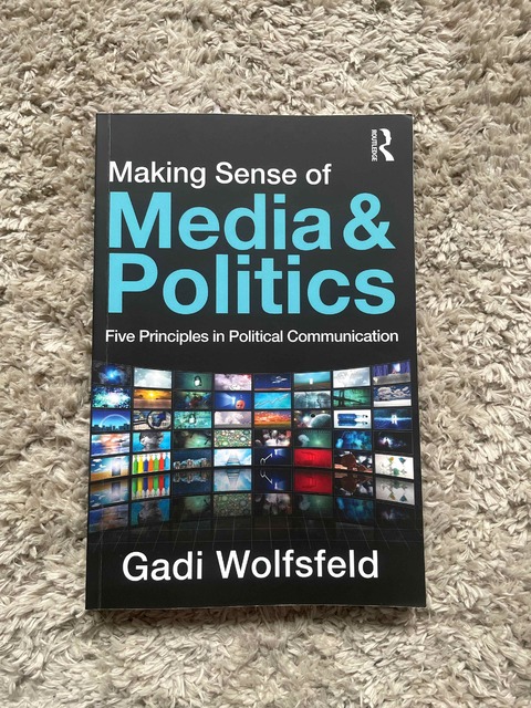 9780415885232-Making-Sense-of-Media-and-Politics