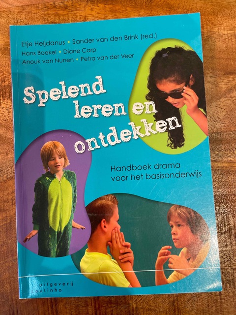 9789046907993-Spelend-leren-en-ontdekken