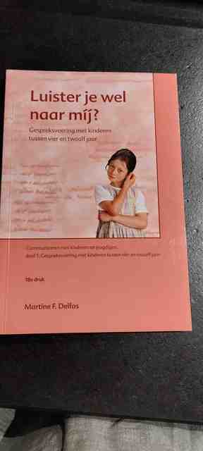 9789088505102-Luister-je-wel-naar-mij
