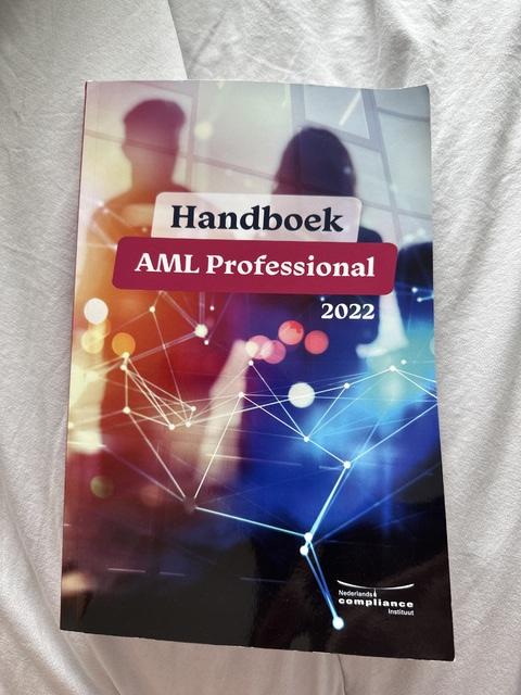 9789491252433-Handboek-AML-Professiona-2022