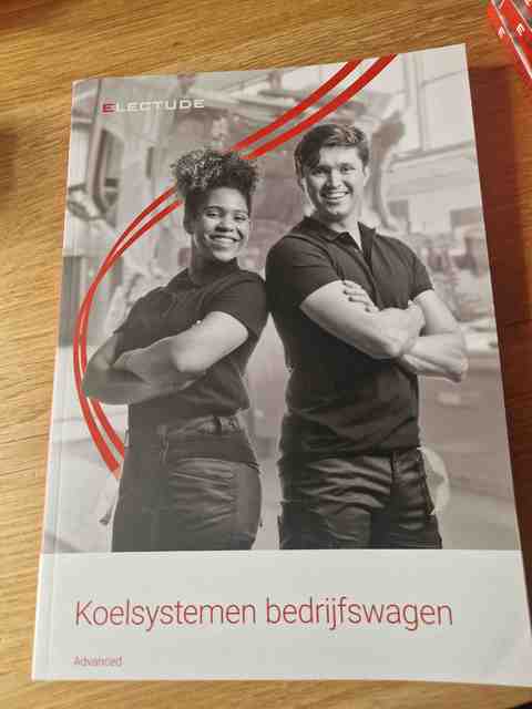 9789493286610-Koelsystemen-