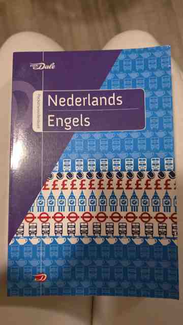 9789460770531-Van-Dale-pocketwoordenboek-Nederlands-Engels