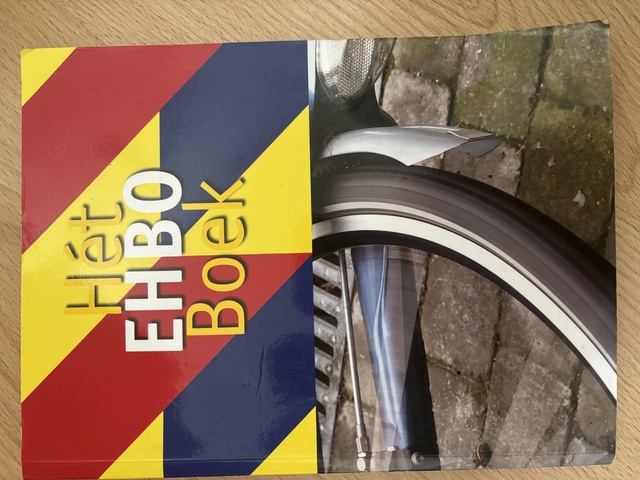 9789461070821-Het-EHBO-Boek