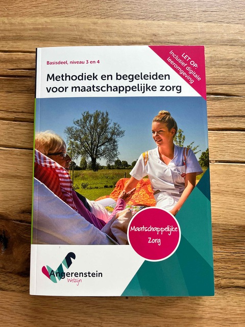 9789037244076-Methodiek-en-begeleiden-voor-maatschappelijke-zorg
