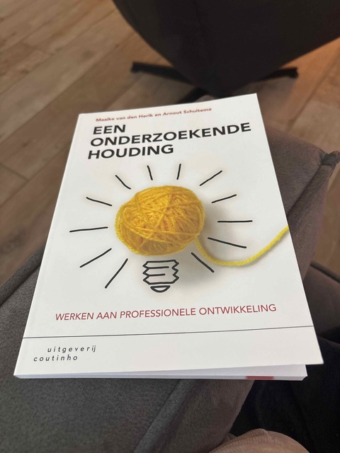9789046905319-Een-onderzoekende-houding