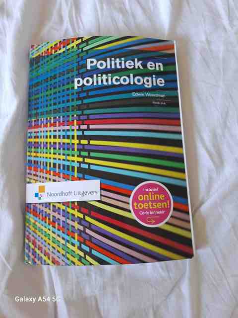 9789001820541-Politiek-en-politicologie
