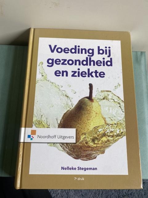 9789001875695-Voeding-bij-gezondheid-en-ziekte