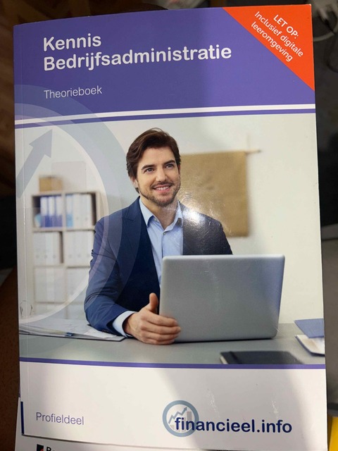 9789037260496-Kennis-Bedrijfsadministratie--set-van-theorieboek-en-werkboek-Editie-2019