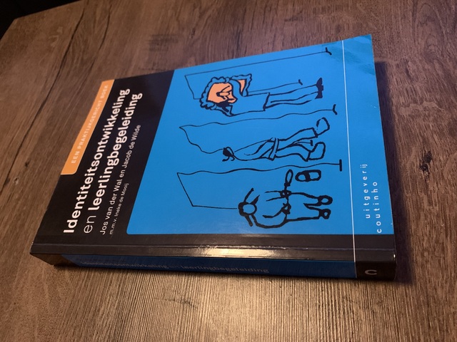 9789046902554-Identiteitsontwikkeling-en-leerlingbegeleiding