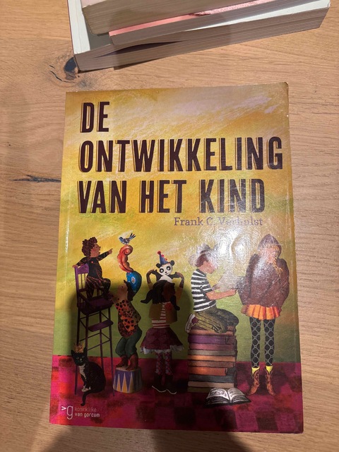 9789023254232-De-ontwikkeling-van-het-kind